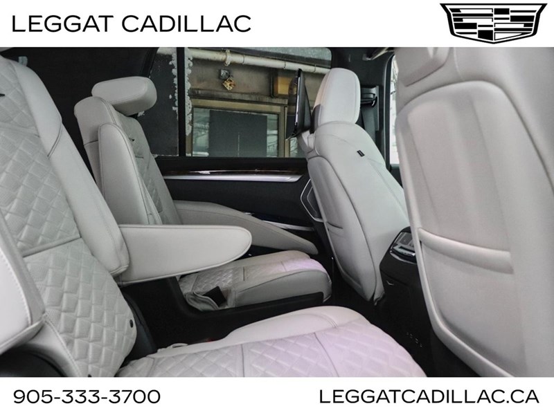 2026 Cadillac Escalade 4WD 4dr Platinum Sport