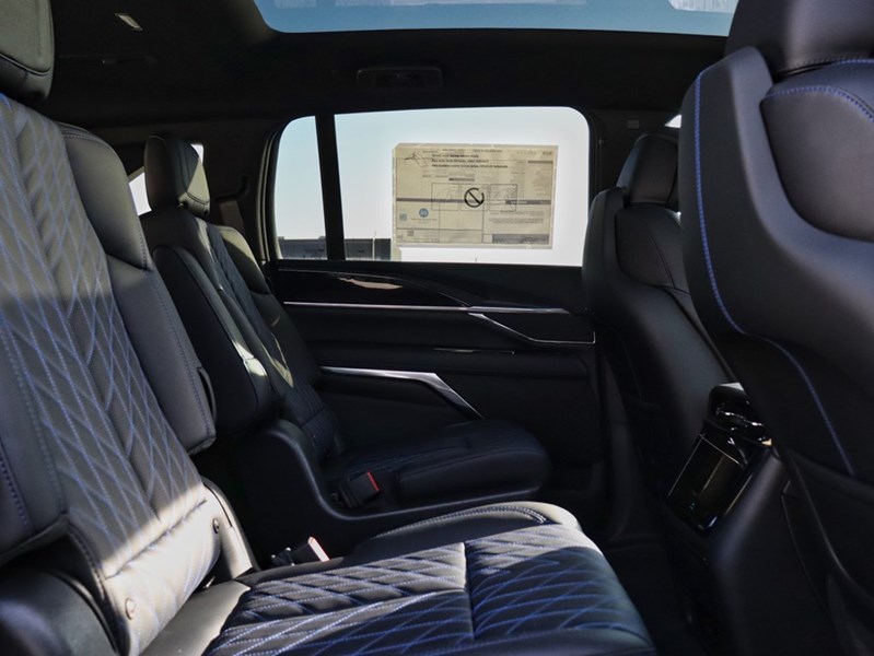 2026 Cadillac Escalade Iq AWD 4Dr Sport
