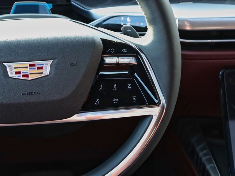 2026 Cadillac Escalade Esv 4WD 4Dr Luxury