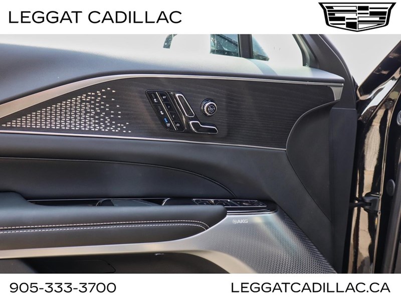 2026 Cadillac LYRIQ 4dr LYRIQ-V Premium