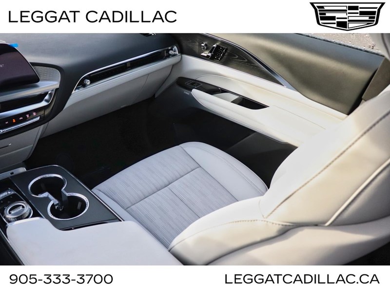 2026 Cadillac LYRIQ 4dr Premium Sport