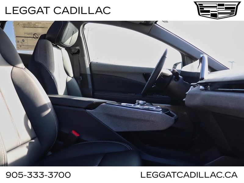 2026 Cadillac OPTIQ 4dr Sport