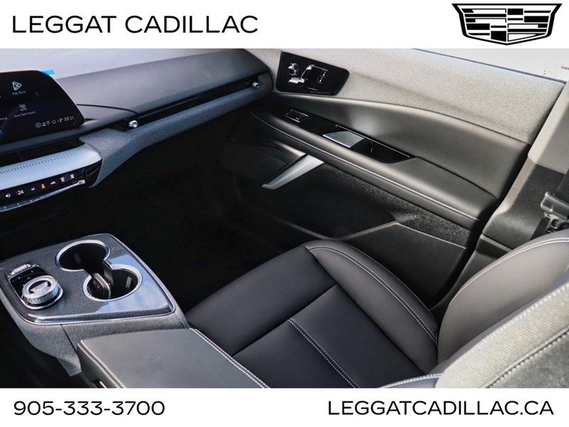 2026 Cadillac OPTIQ 4dr Sport