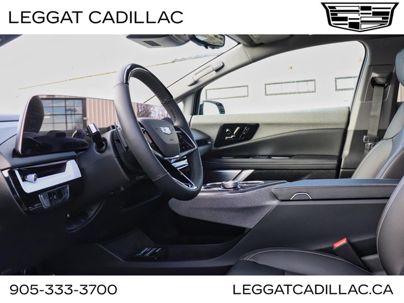 2026 Cadillac OPTIQ 4dr Sport