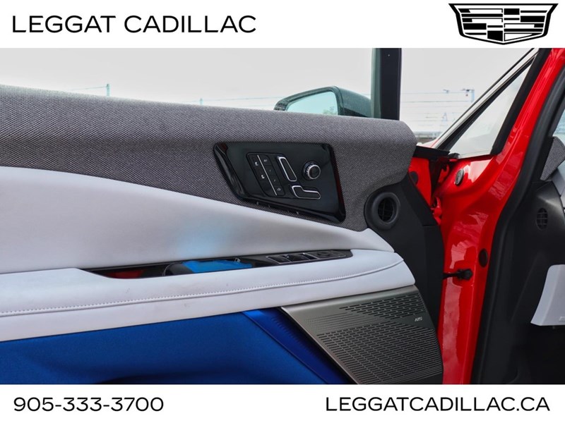 2026 Cadillac OPTIQ 4dr Sport