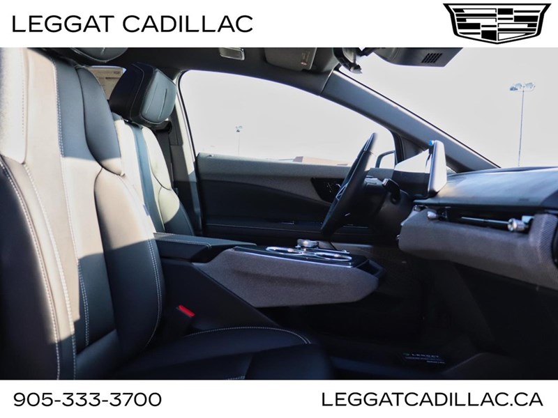 2026 Cadillac OPTIQ 4dr Sport