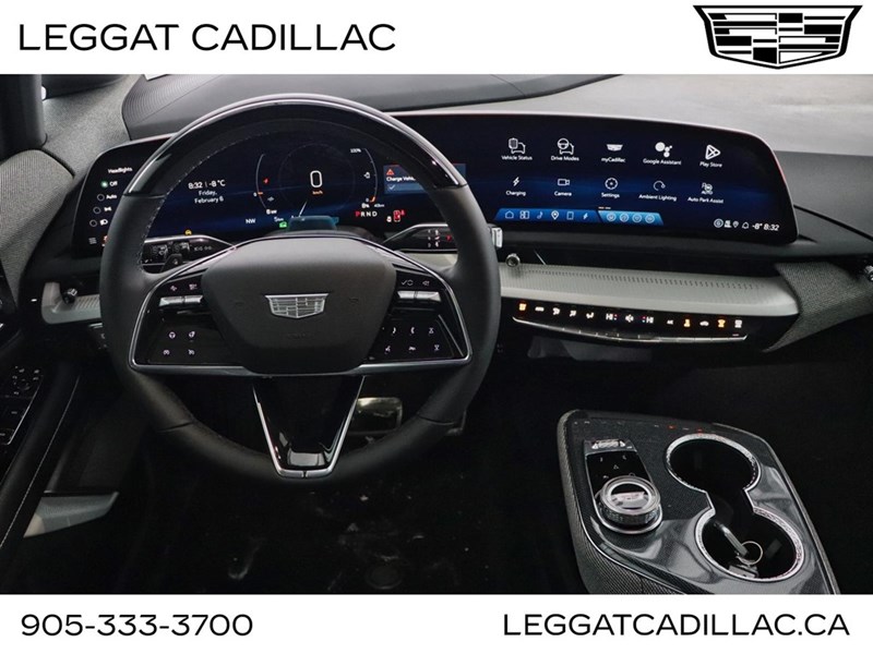 2026 Cadillac OPTIQ 4dr Premium Luxury