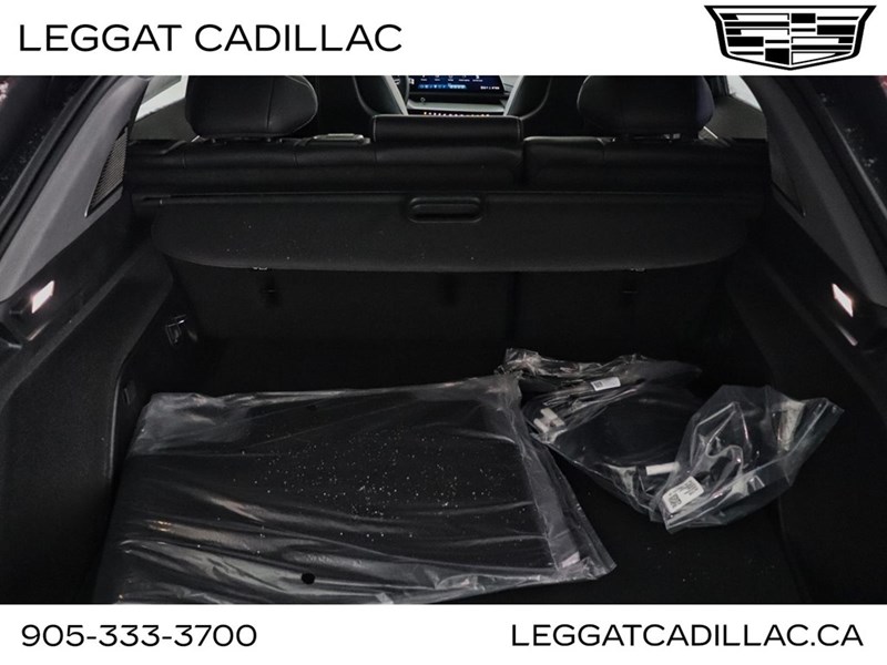 2026 Cadillac OPTIQ 4dr Premium Luxury