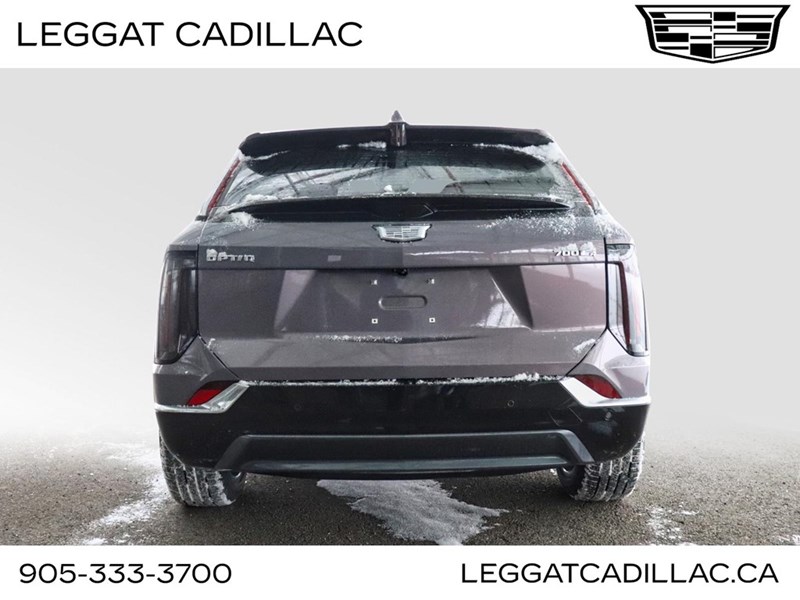 2026 Cadillac OPTIQ 4dr Premium Luxury