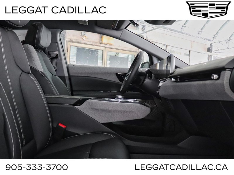 2026 Cadillac OPTIQ 4dr Sport