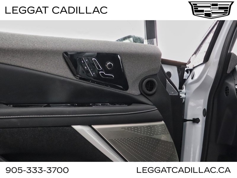 2026 Cadillac OPTIQ 4dr Sport