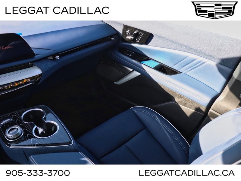 2026 Cadillac OPTIQ 4dr Premium Sport