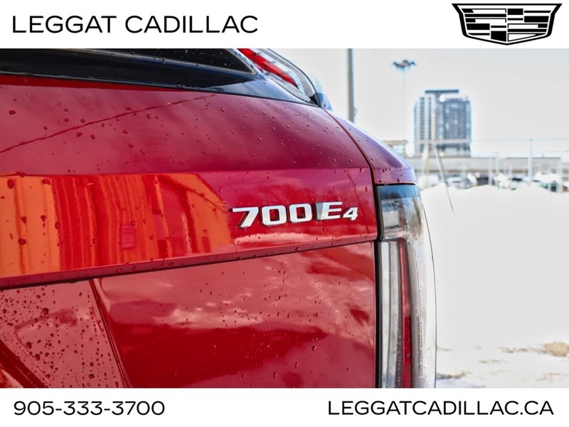 2026 Cadillac OPTIQ 4dr Premium Sport