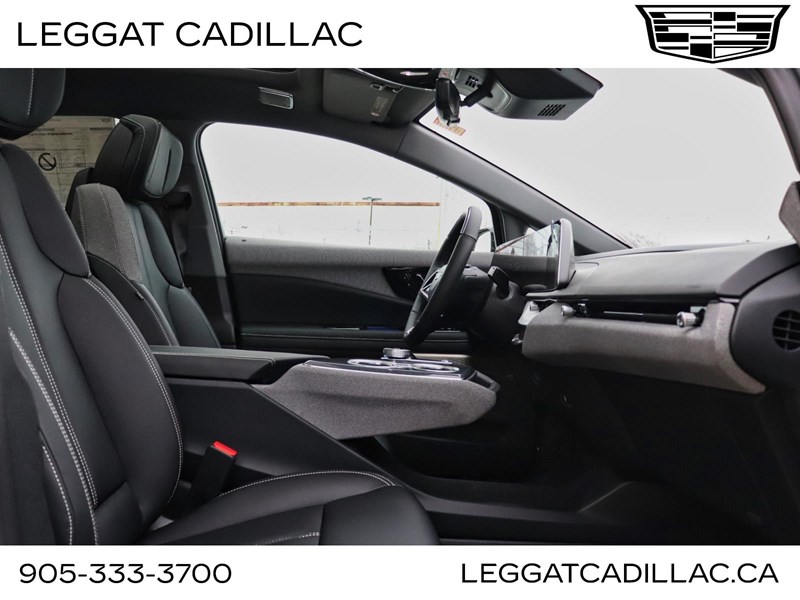 2026 Cadillac OPTIQ 4dr Sport