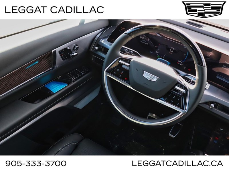2026 Cadillac VISTIQ AWD 4dr Sport