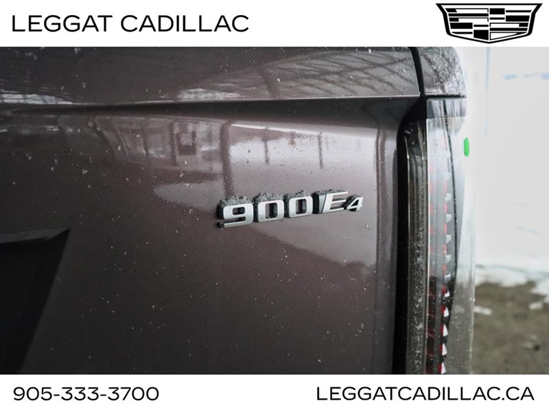2026 Cadillac VISTIQ AWD 4dr Luxury