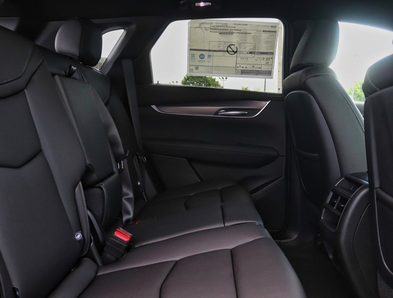 2026 Cadillac Xt5 AWD 4Dr Luxury