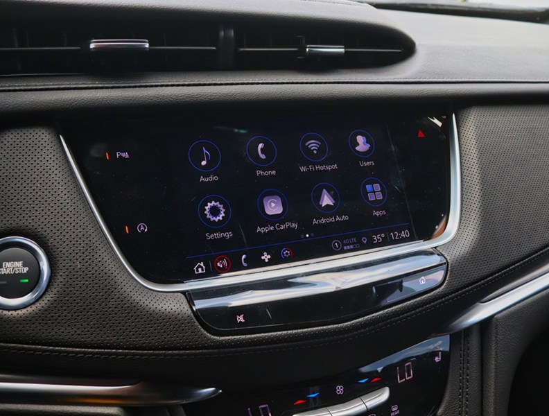 2026 Cadillac Xt5 AWD 4Dr Luxury