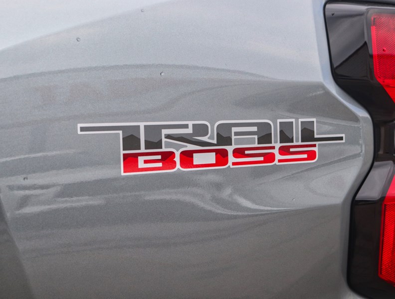 2026 Chevrolet Colorado 4WD Crew Cab Trail Boss