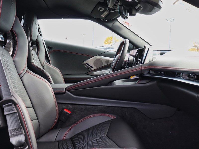 2026 Chevrolet Corvette 2dr Z06 Conv w/2LZ