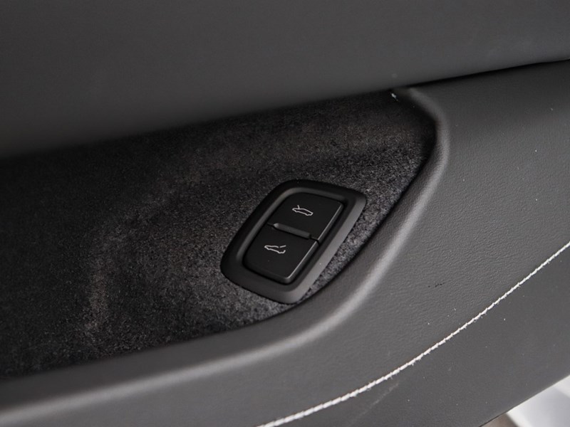 2026 Chevrolet Corvette 2dr Stingray Conv w/1LT