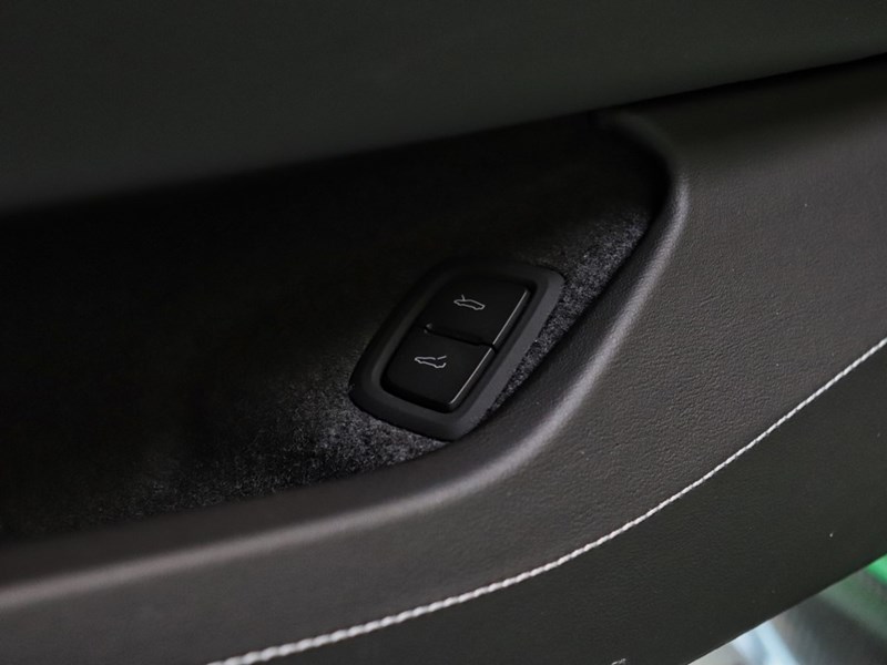 2026 Chevrolet Corvette 2dr Z06 Conv w/2LZ