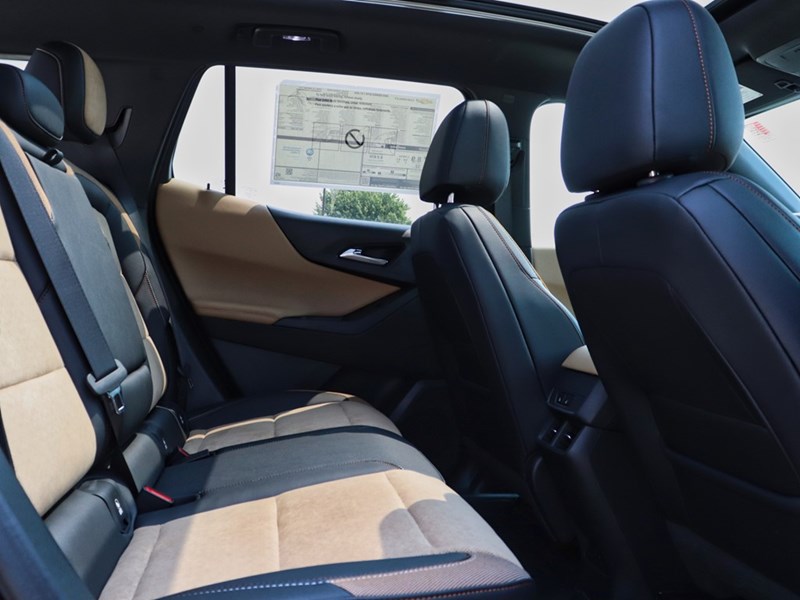 2026 Chevrolet Equinox AWD 4dr ACTIV