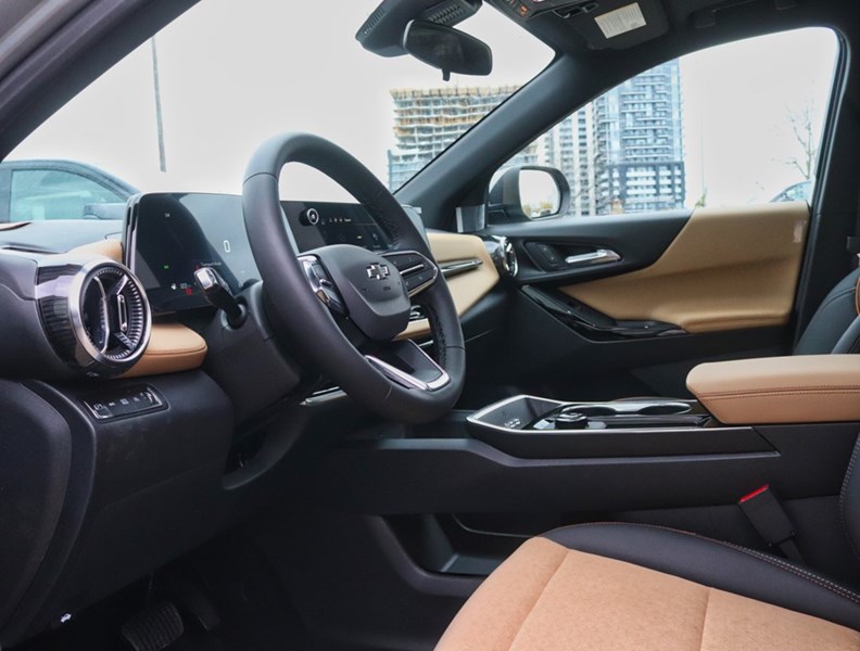2026 Chevrolet Equinox AWD 4Dr Activ