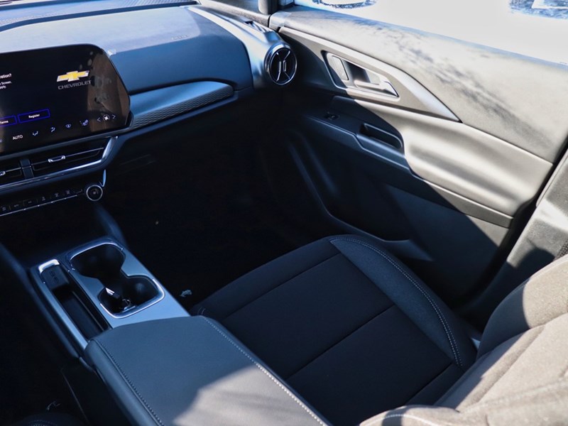 2026 Chevrolet Equinox EV 4dr LT