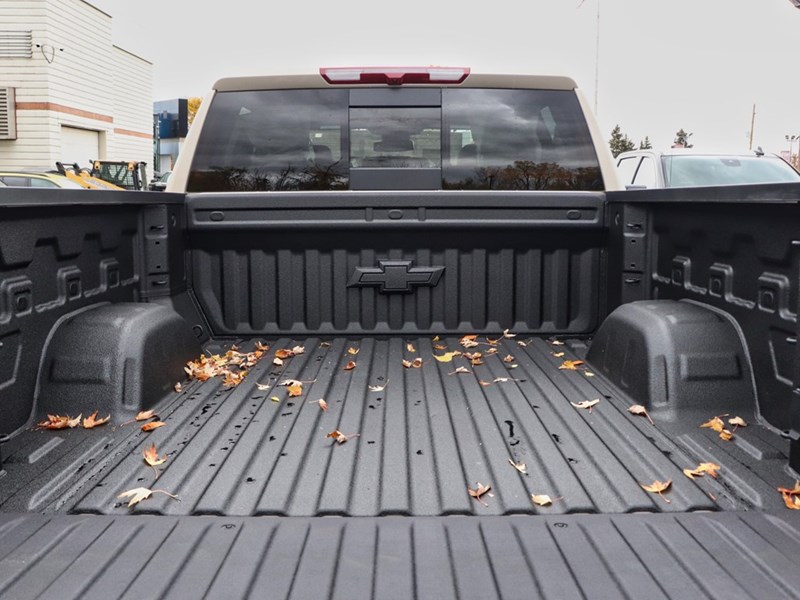 2026 Chevrolet Silverado 1500 4WD Crew Cab 147