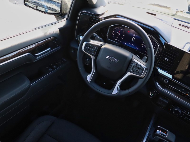 2026 Chevrolet Silverado 1500 4WD Crew Cab 147