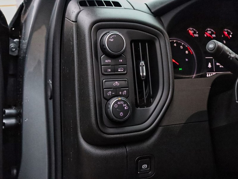 2026 Chevrolet Silverado 1500 4WD Crew Cab 147