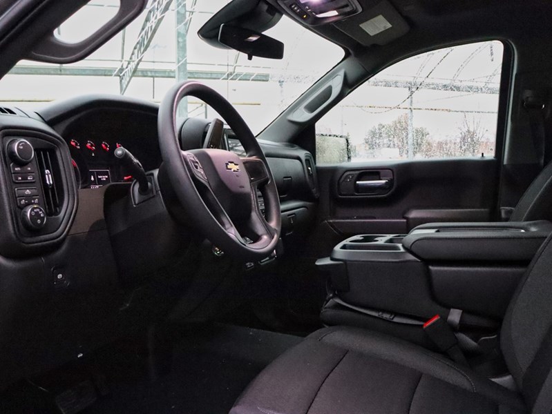 2026 Chevrolet Silverado 1500 4WD Crew Cab 147