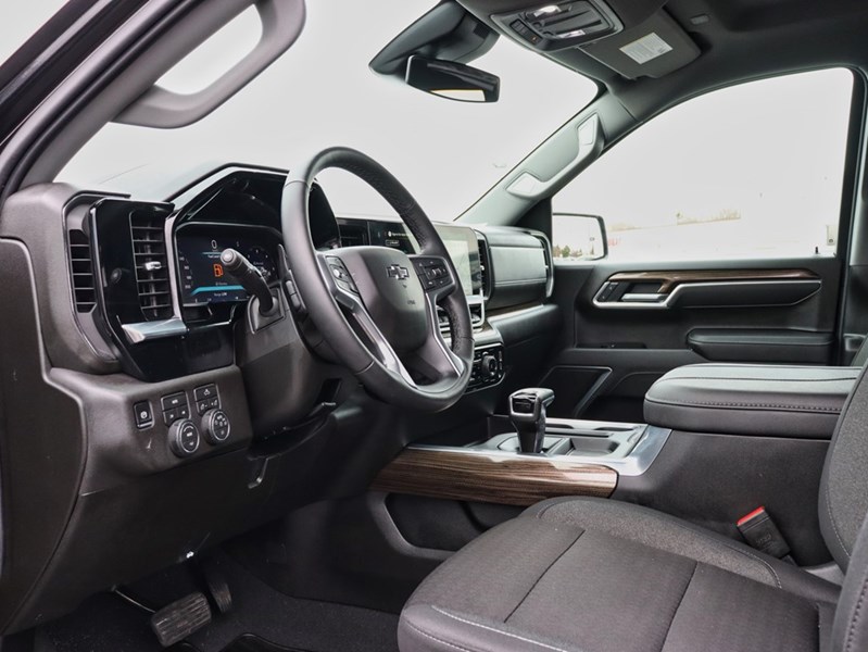 2026 Chevrolet Silverado 1500 4WD Crew Cab 147