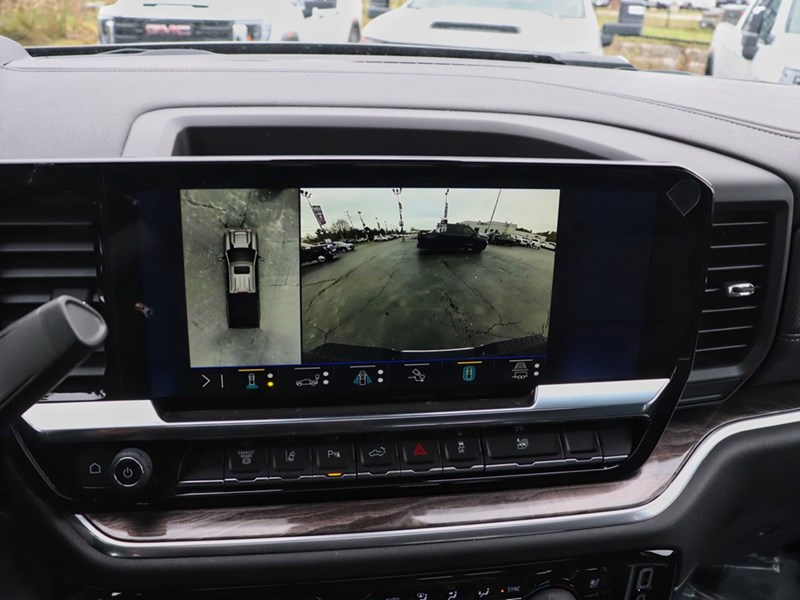 2026 Chevrolet Silverado 3500HD 4WD Crew Cab 172