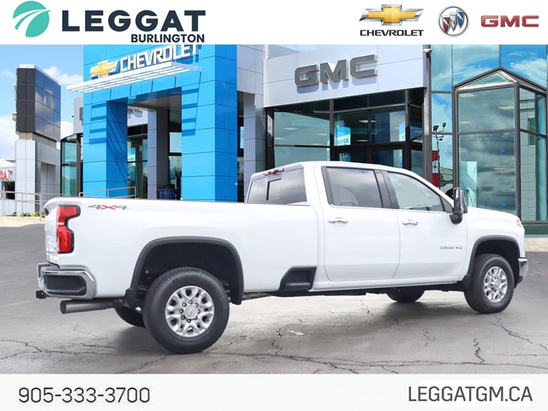 2026 Chevrolet Silverado 3500HD 4WD Crew Cab 172