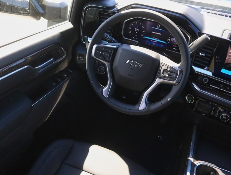 2026 Chevrolet Silverado 3500Hd 4WD Crew Cab 172