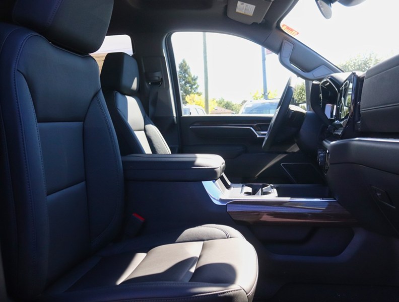 2026 Chevrolet Silverado 3500Hd 4WD Crew Cab 172