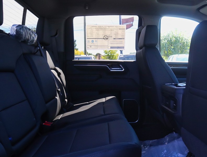 2026 Chevrolet Silverado 3500Hd 4WD Crew Cab 172