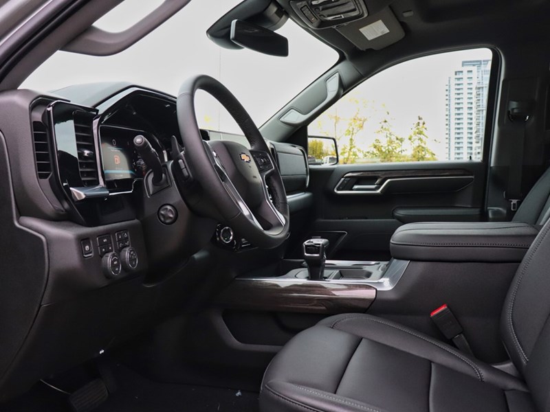 2026 Chevrolet Silverado 1500 4WD Crew Cab 147