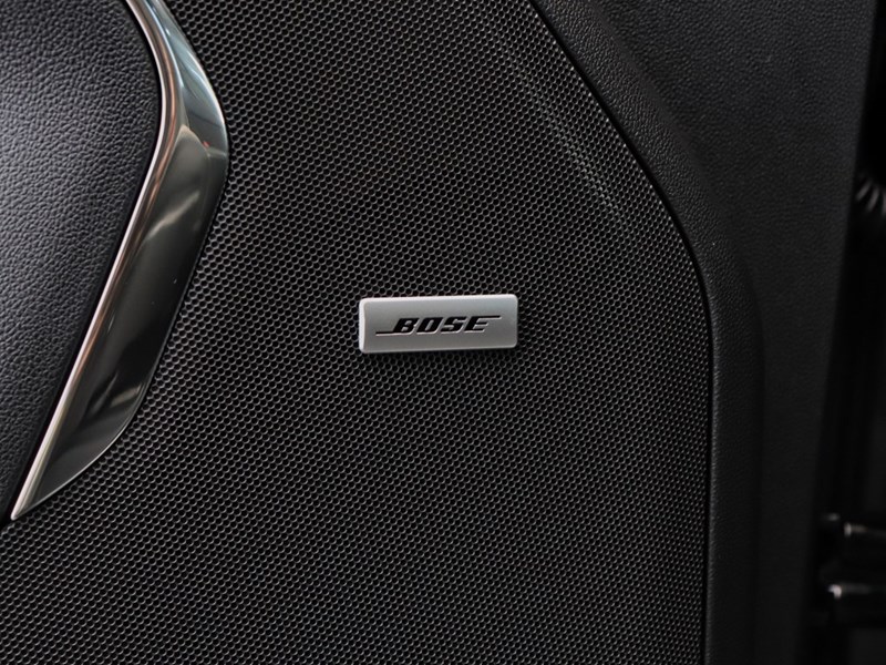 2026 Chevrolet Suburban 4WD 4dr Premier