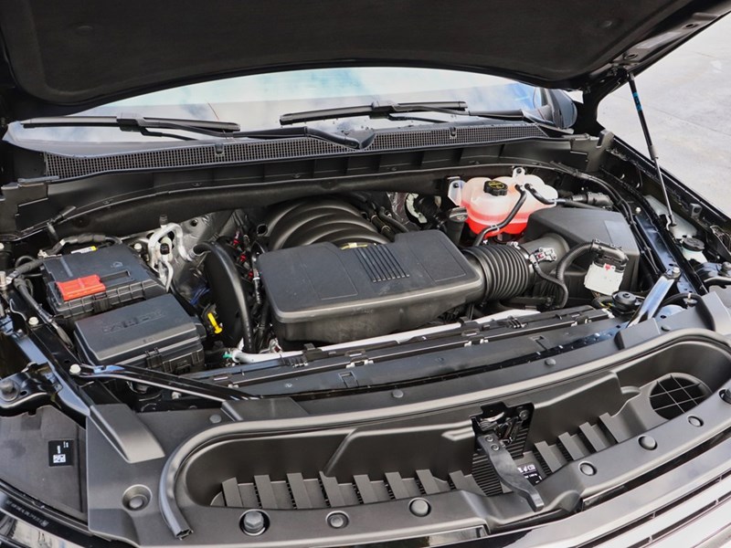 2026 Chevrolet Suburban 4WD 4dr Premier