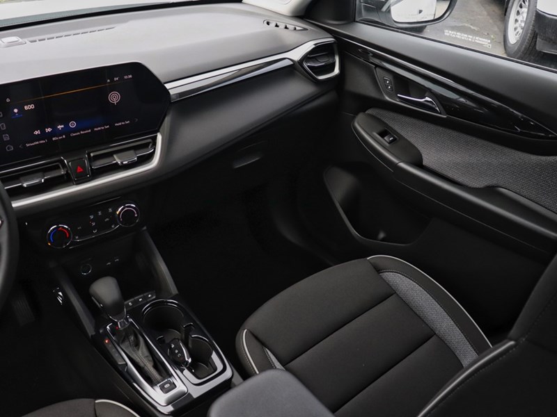 2026 Chevrolet Trailblazer FWD 4dr LT