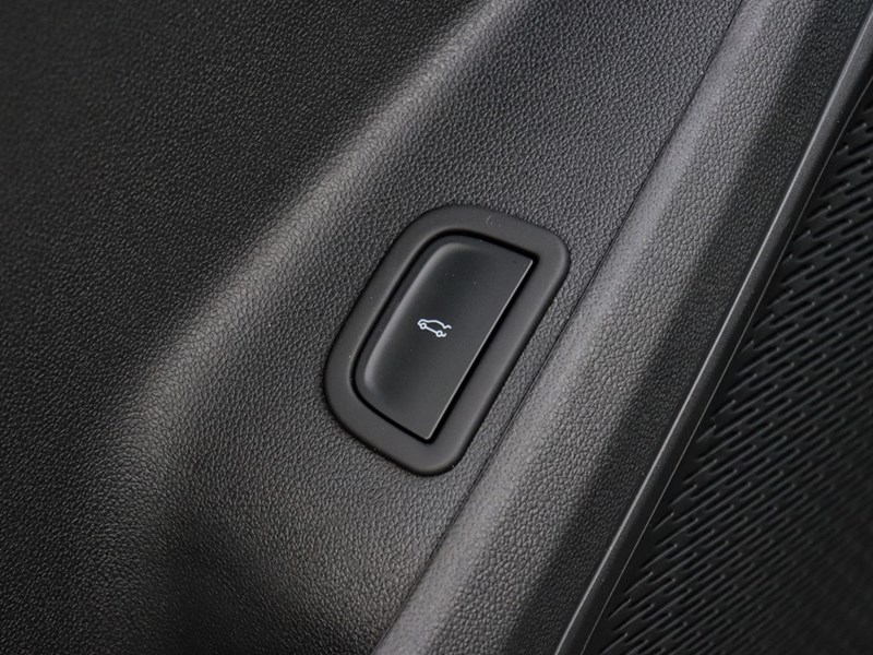 2026 Chevrolet Traverse AWD 4dr LT