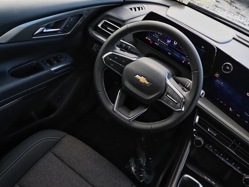 2026 Chevrolet Traverse AWD 4dr LT