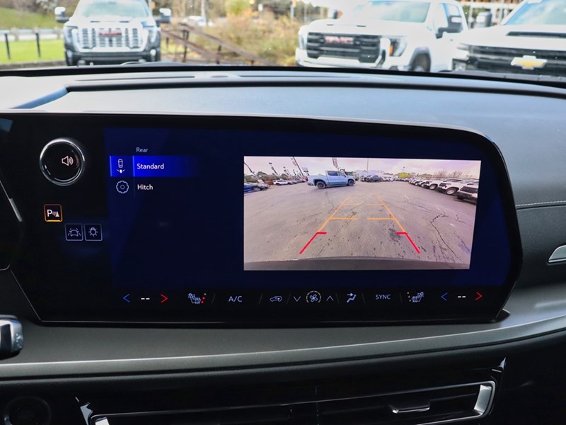 2026 Chevrolet Traverse AWD 4dr LT