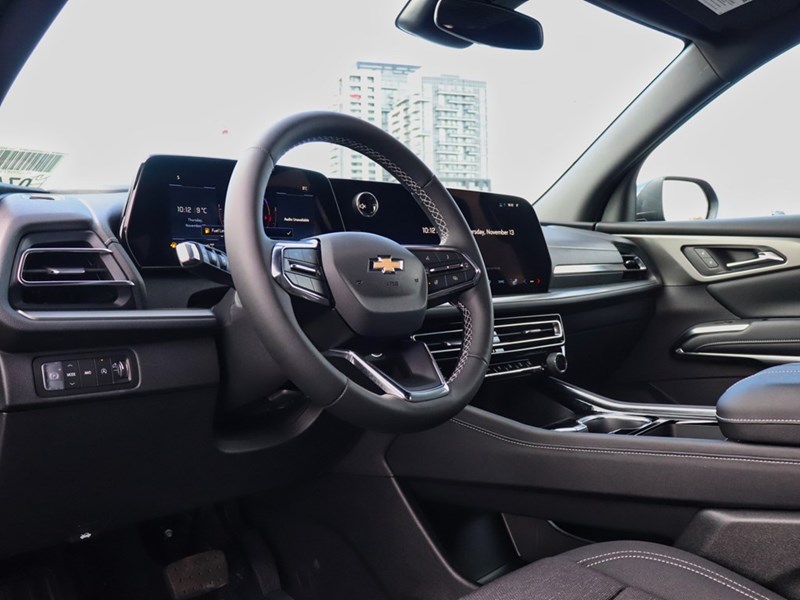 2026 Chevrolet Traverse AWD 4dr LT