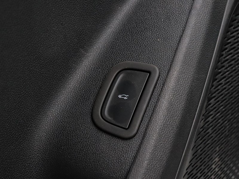 2026 Chevrolet Traverse AWD 4dr LT