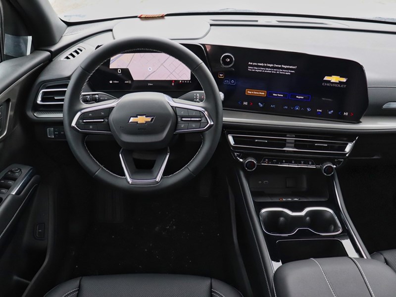 2026 Chevrolet Traverse AWD 4dr LT