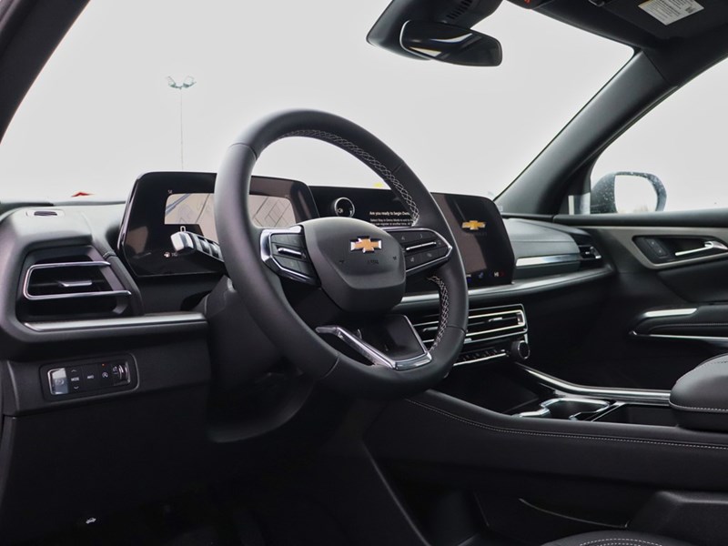 2026 Chevrolet Traverse AWD 4dr LT